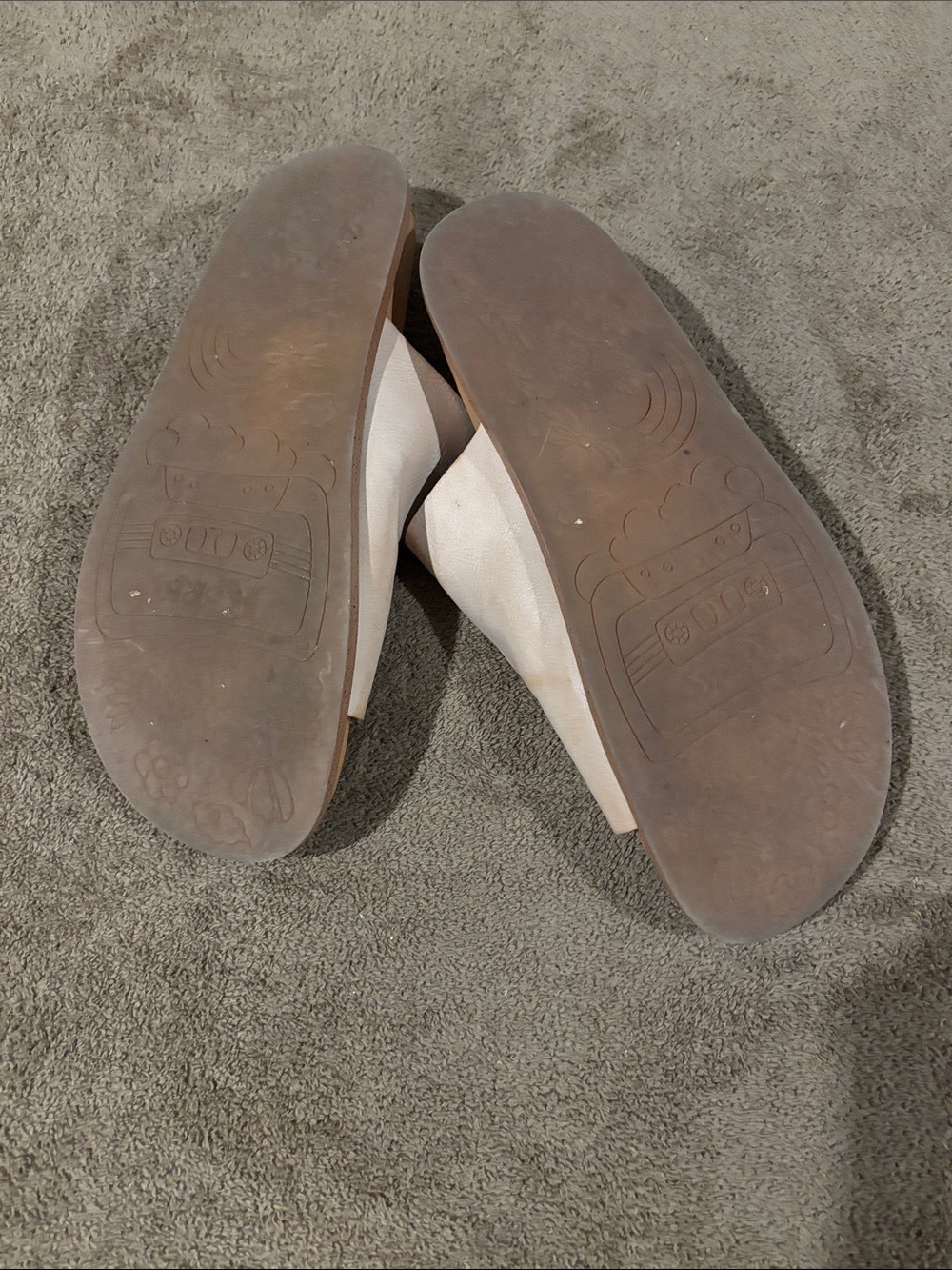 Korks Tan Aurianna Footbed Slide In Sandals w/Gold Buckle Velcro Closure-SZ 10 - Picture 5 of 5